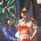 SEMBAKO MURAH : Gubernur Kalimantan Tengah, Agustiar Sabran, saat menyerahkan paket sembako murah secara simbolis, Senin (18/5/2026).