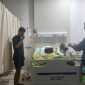 FOTO/IST: korban yang dibakar oleh pacarnya saat mendapat perawatan di RSUD dr. Murjani Sampit. 