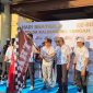 MELEPAS : Gubernur Kalimantan Tengah, H. Agustiar Sabran, saat melepas kegiatan Fun Bike dan Jalan Sehat dalam rangka Hari Ulang Tahun (HUT) ke-80 Bhayangkara yang digelar Polda Kalimantan Tengah, Sabtu (27/6/2026).