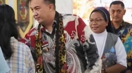 HADIRI : Bupati Lamandau, Rizky Aditya Putra, saat menghadiri langsung acara pelepasan siswa-siswi Kelas IX Angkatan VI SMPS Katolik Santo Arnoldus Janssen Nanga Bulik, Sabtu (6/6/2026)