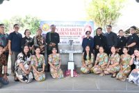 HADIRI : Wabup Lamandau, Abdul Hamid saat menghadiri pemindahan makam almarhum Ny Elisabet Baier. di Tempat Pemakaman Kristen Batu Batanggui, Sabtu (13/6/2026).