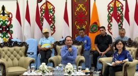 SILATURAHMI  : Gubernur Kalteng, Agustiar Sabran dan Pj. Sekda Kalteng, Linae Victoria Aden saat silaturahmi Pemprov Kalteng bersama dengan insan media di Rumah Jabatan Gubernur, Palangka Raya, Minggu (28/6).