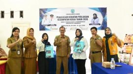 HADIRI : Wakil Bupati Lamandau, Abdul Hamid, saat menghadiri Pelatihan Handycraft, di LPK Rahmat Lestari, Desa Sumber Mulya, Senin (29/6/2026).