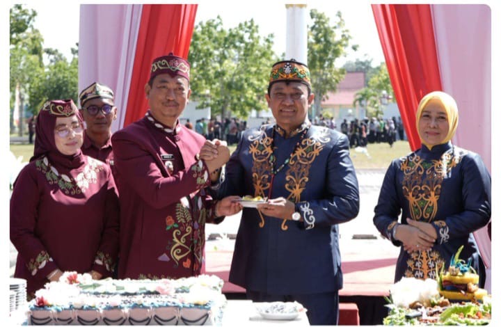 HADIRI : Wakil Gubernur Kalimantan Tengah, Edy Pratowo, saat menghadiri acara Peringatan Hari Jadi ke-24 Kabupaten Sukamara, Kamis (2/7/2026).