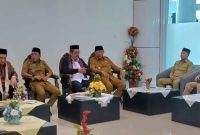 HADIRI : Bupati Lamandau, Kalimantan Tengah, Rizky Aditya Putra (kiri pertama) saat disambut Gubernur Gorontalo, Gusnar Ismail diacara PENAS Petani Nelayan XVII Tahun 2026, Selasa (23/6/2026).