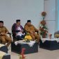 HADIRI : Bupati Lamandau, Kalimantan Tengah, Rizky Aditya Putra (kiri pertama) saat disambut Gubernur Gorontalo, Gusnar Ismail diacara PENAS Petani Nelayan XVII Tahun 2026, Selasa (23/6/2026).