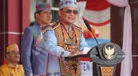 PIMPIN : Gubernur Agustiar Sabran sampaikan amanat saat pimpin Upacara Peringatan Hari Jadi ke-24 Kabupaten Pulang Pisau, Kamis (2/7).