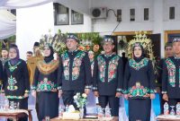 HADIRI : Bupati Lamandau Rizky Aditya Putra dan Wakil Bupati Lamandau Abdul Hamid saat menghadiri Peringatan HUT ke-24 Kabupaten Lamandau, Senin (3/8/2026).